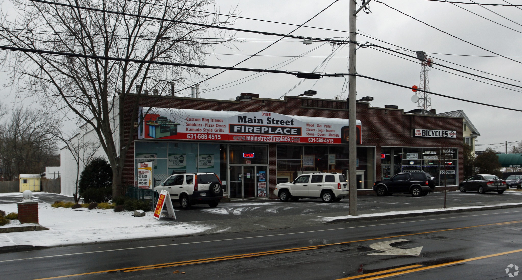 318 E Main St, Patchogue, NY for Sale