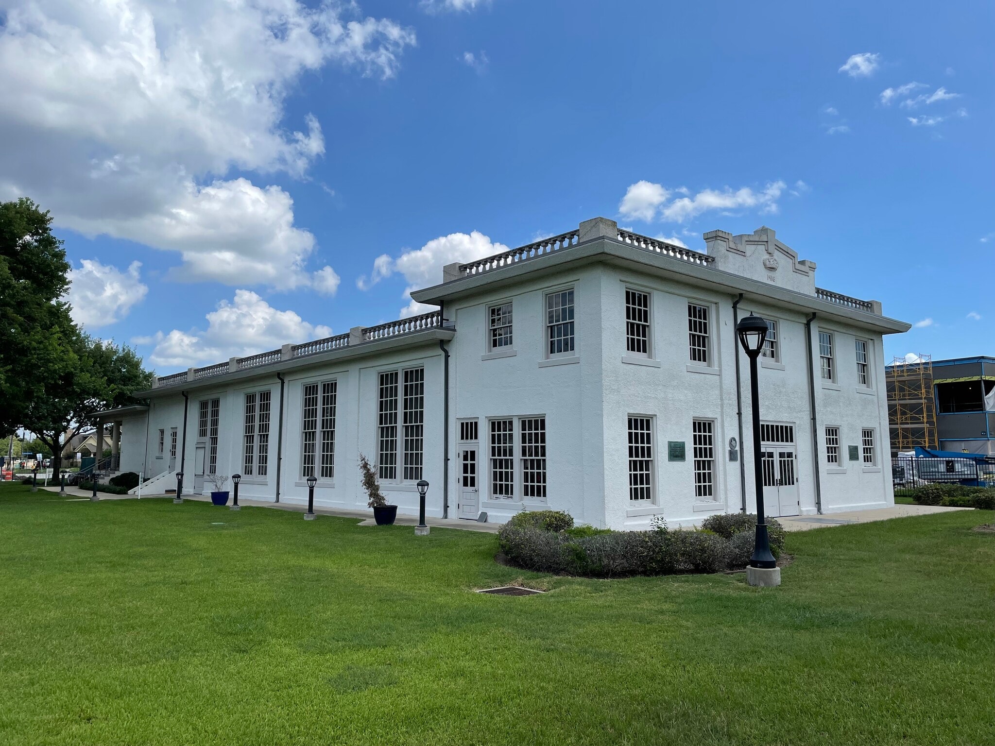 226 Lakeview Dr, Sugar Land, TX for Sale