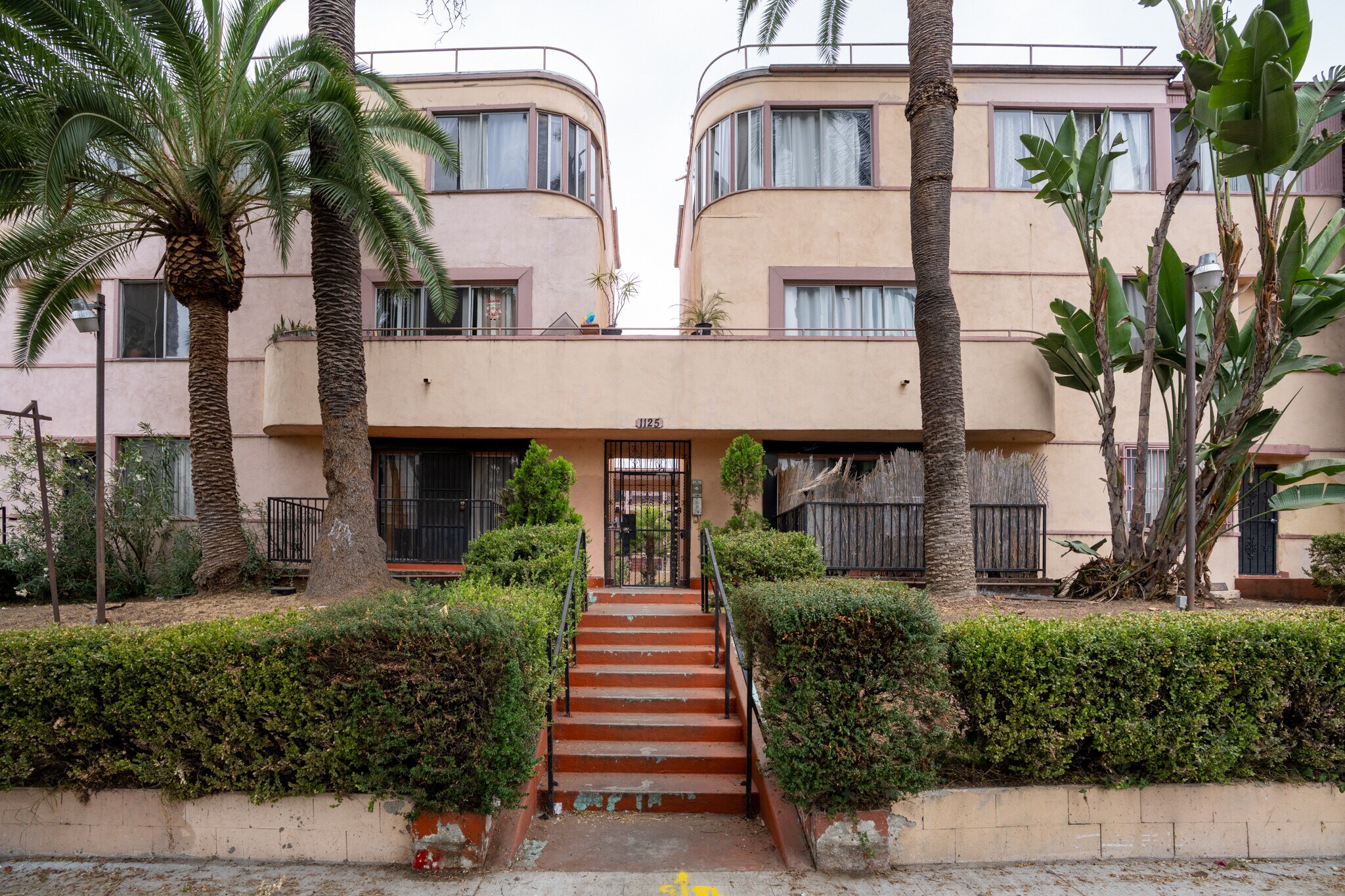 1125 S Westmoreland Ave, Los Angeles, CA for Sale