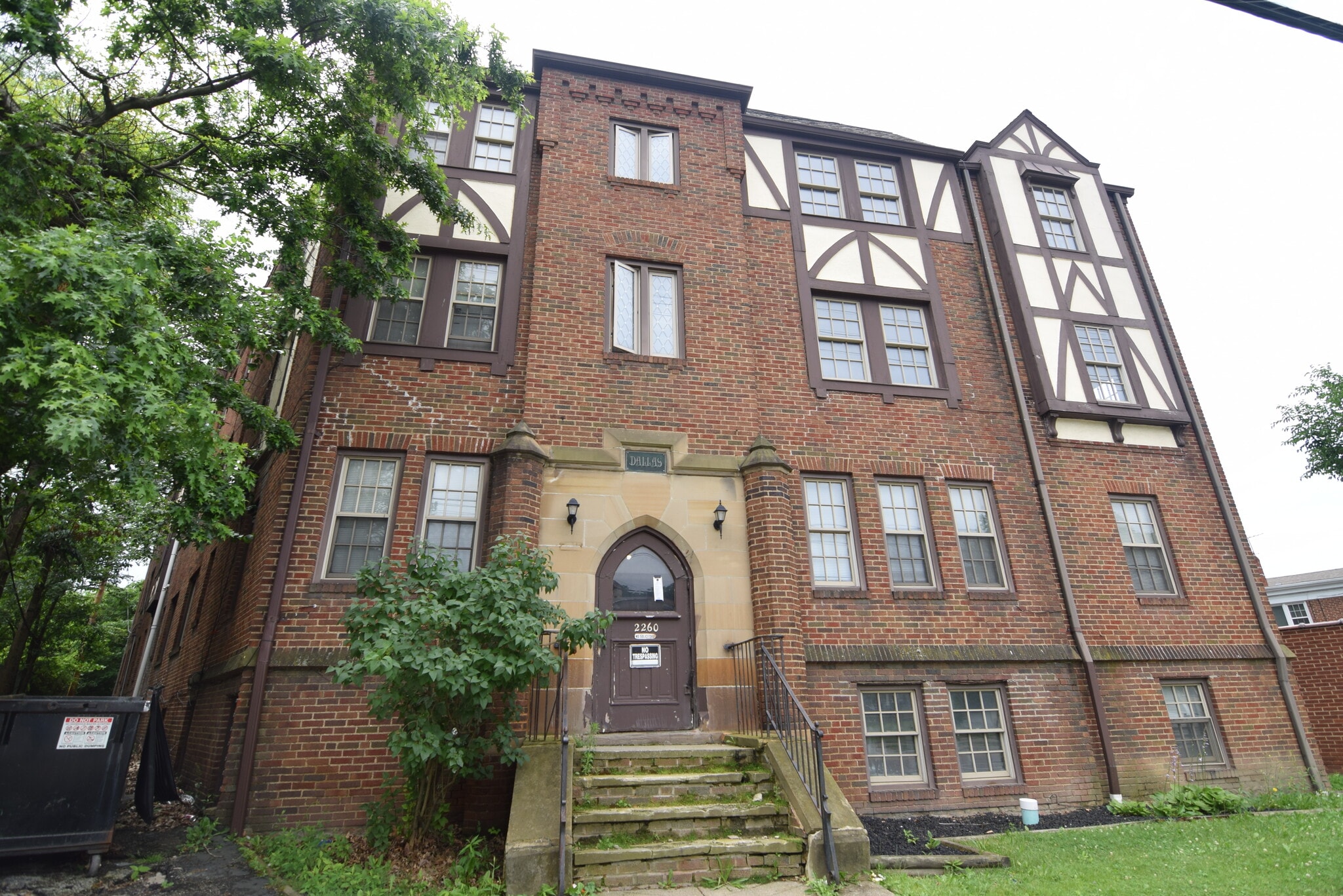 2260 Noble Rd, Cleveland Heights, OH for Sale