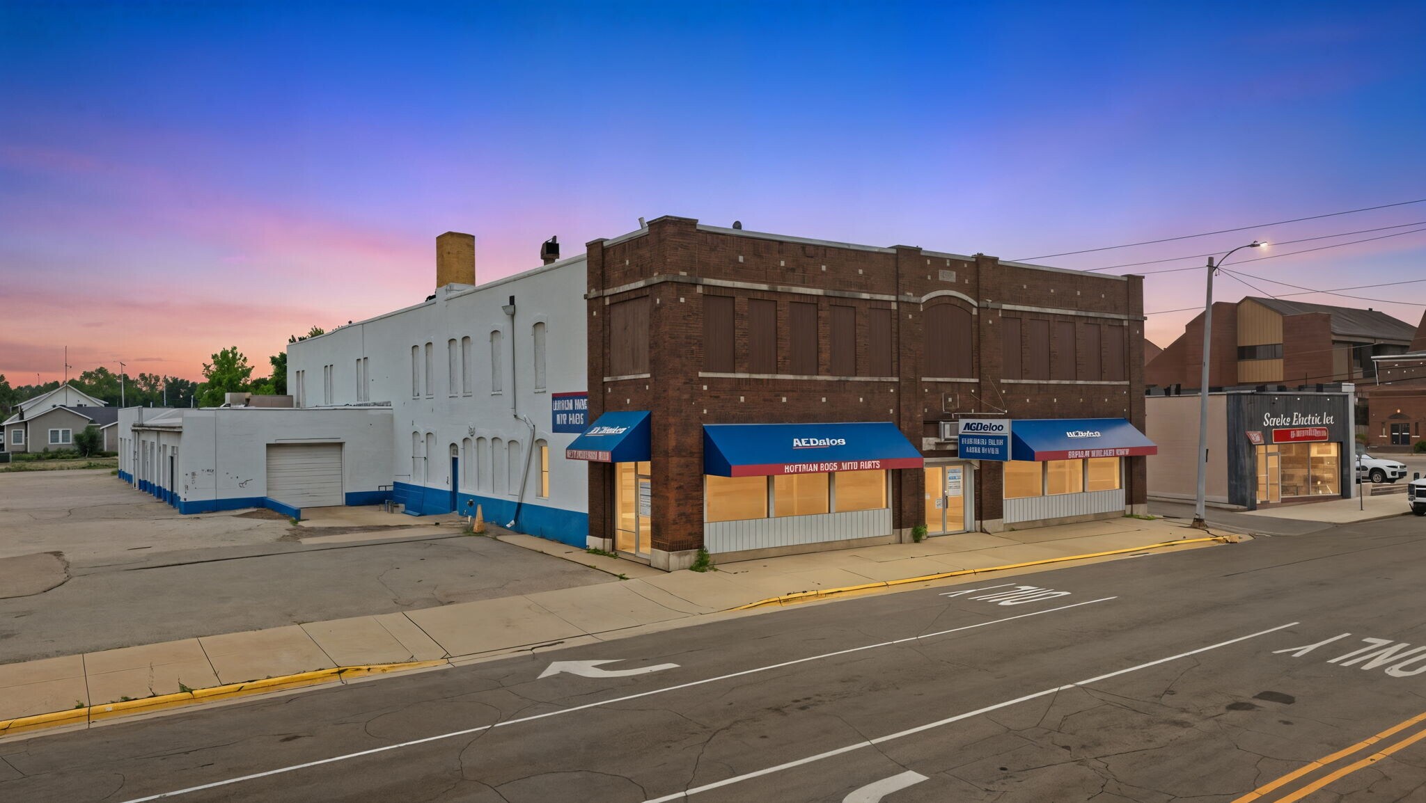 314 E Market St, Warsaw, IN for Sale