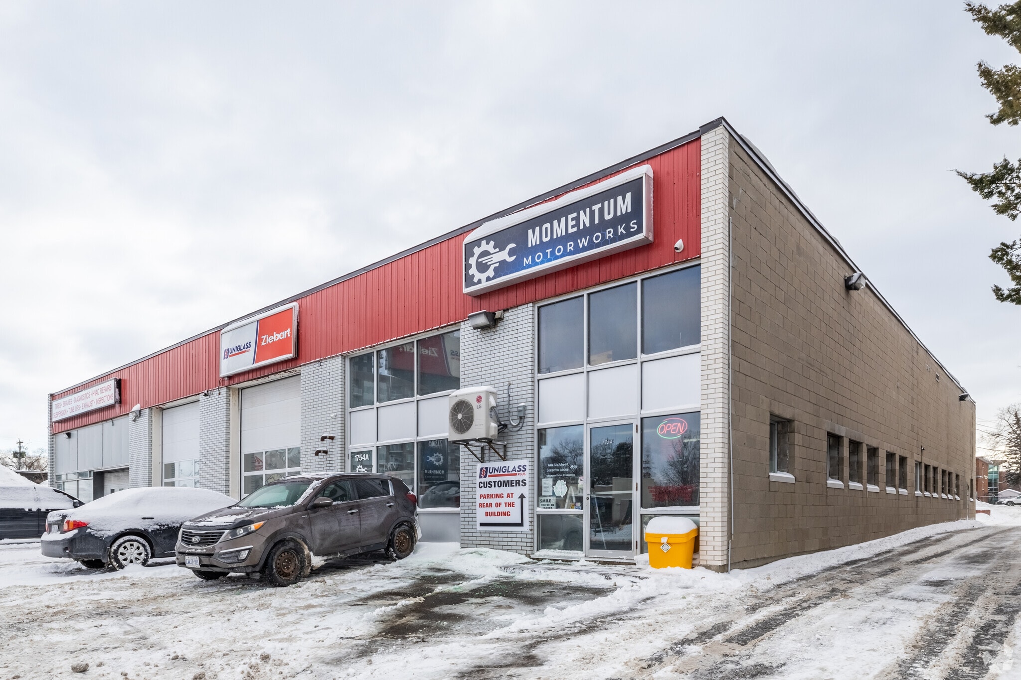 1754 Carling Ave, Ottawa, ON for Rent