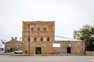 Moss Point, MS Storefront - 4914 Main St