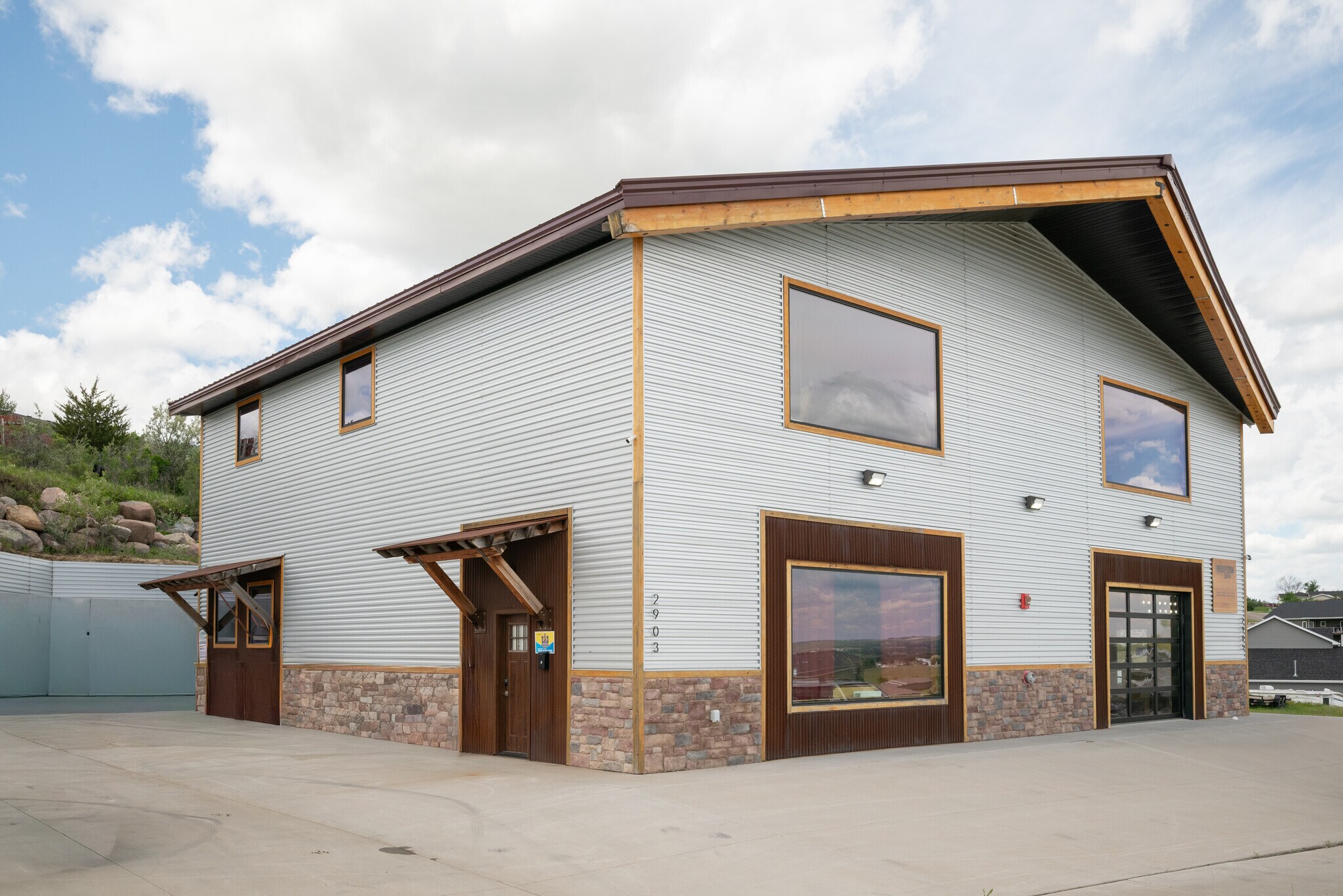 2903 Jude Ln NW, Mandan, ND for Sale