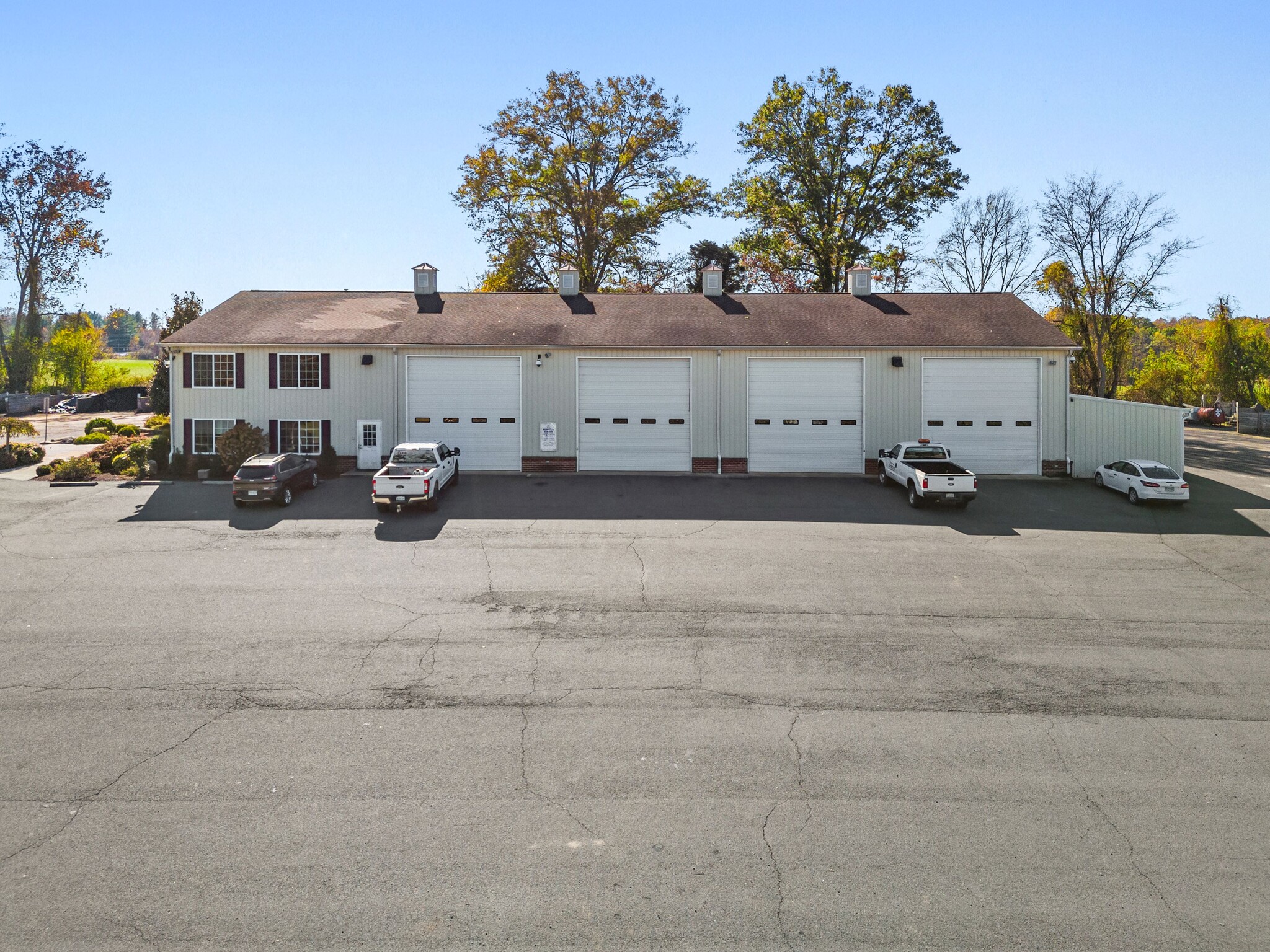 7185 Burke Ln, Warrenton, VA for Rent