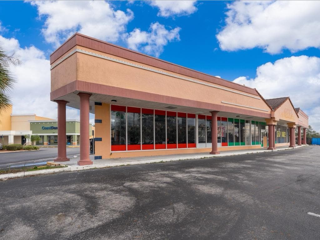 2905 Vineland Rd, Kissimmee, FL for Sale