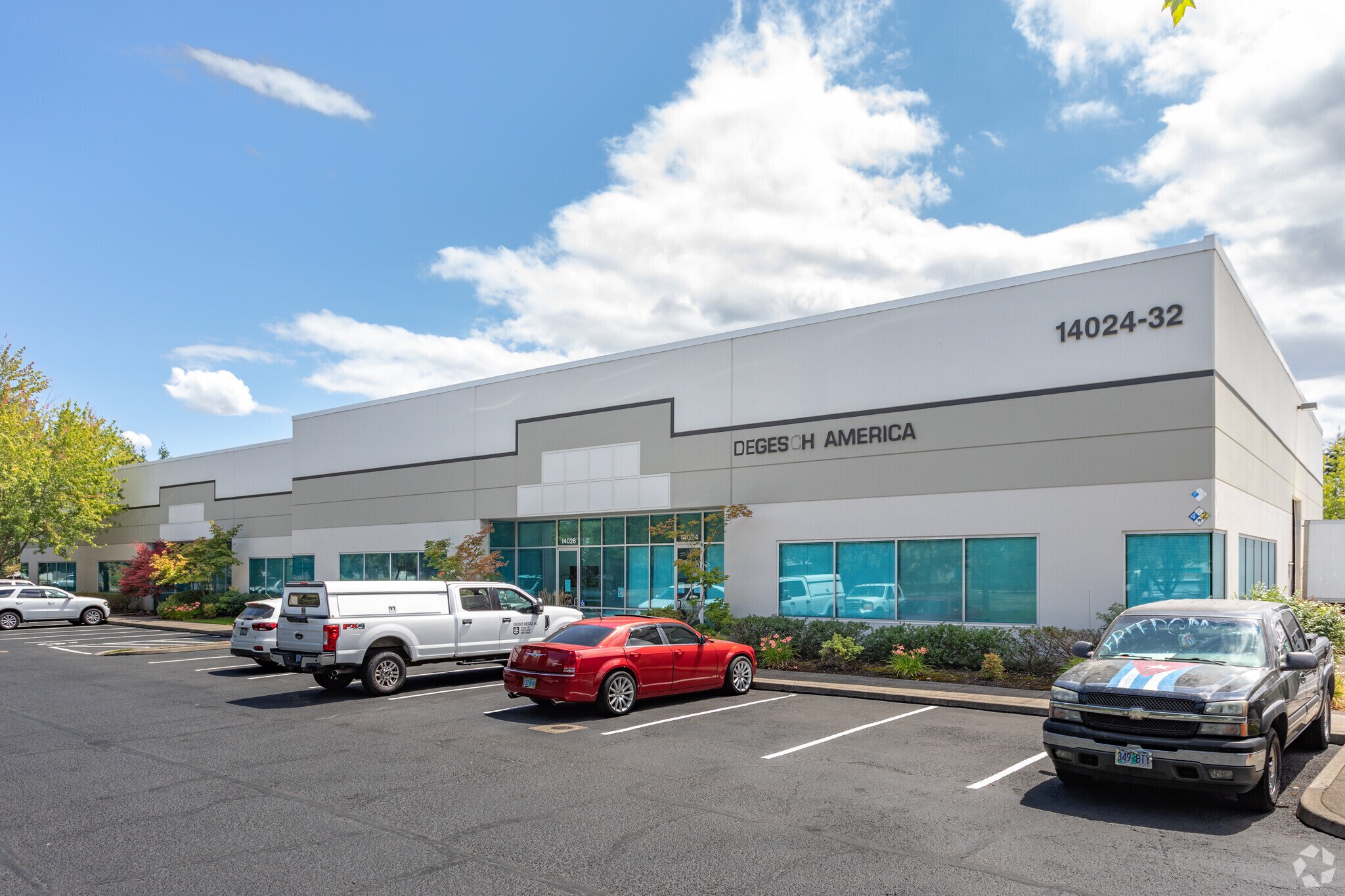 14024-14032 NE Airport Way, Portland, OR for Rent