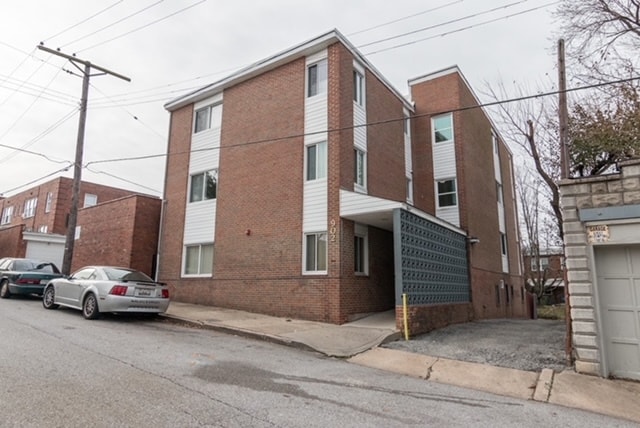 902 Arion Park Rd, Baltimore, MD for Sale