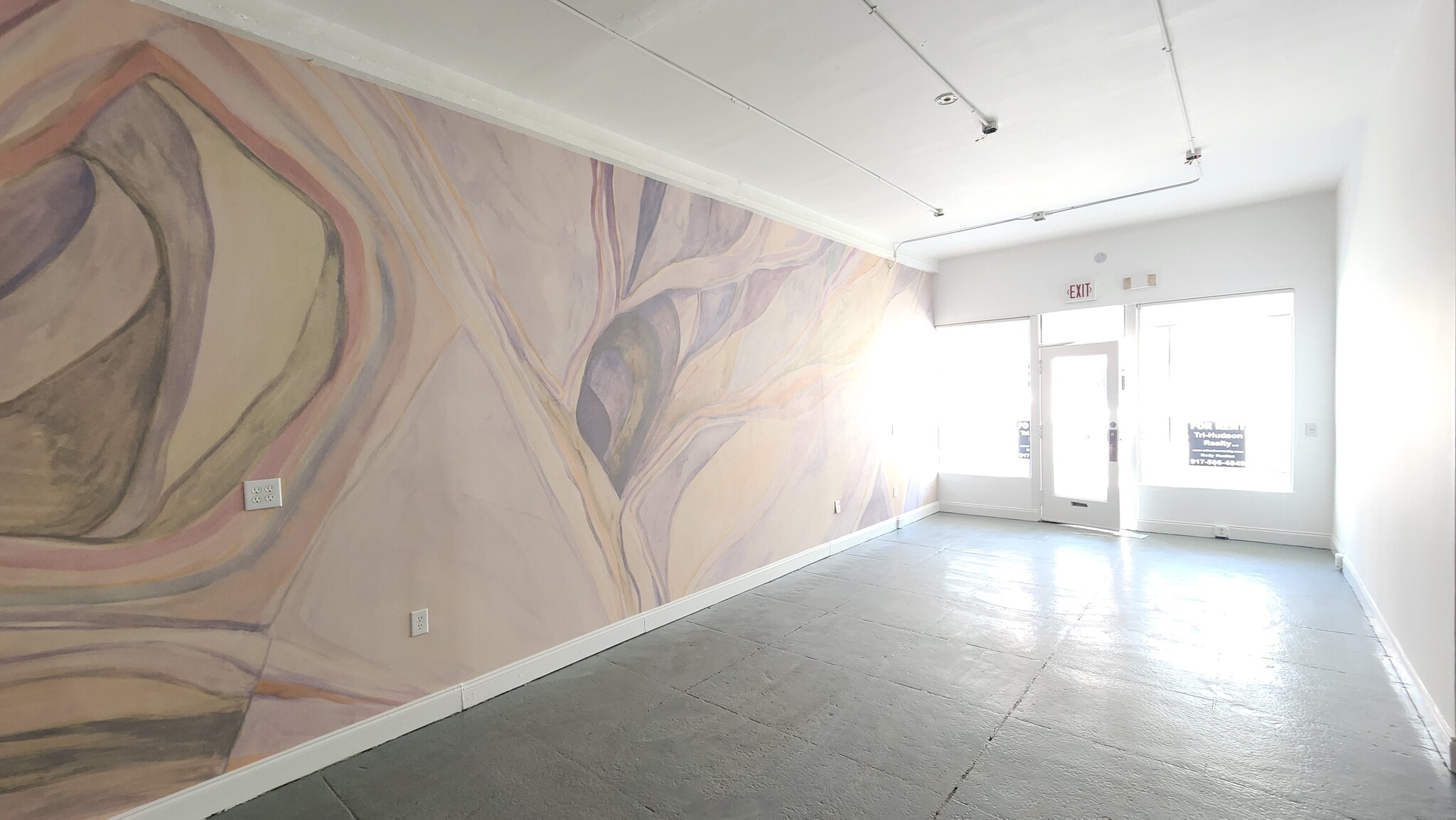 725-727 Warren St, Hudson, NY for Rent