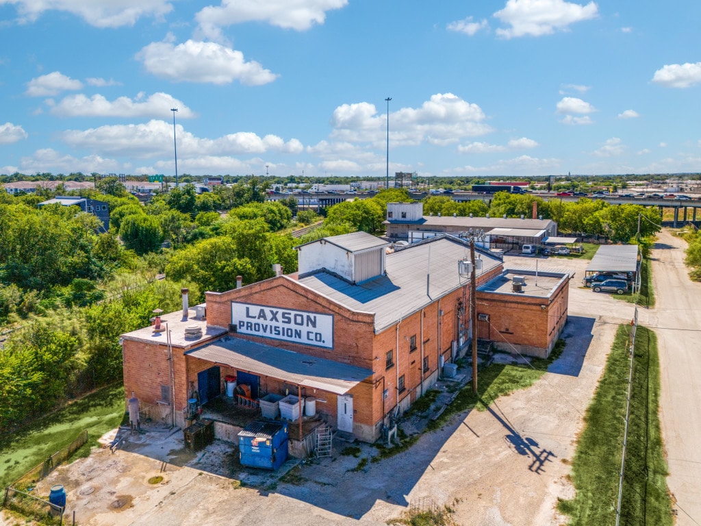 264 W Lachapelle, San Antonio, TX for Sale