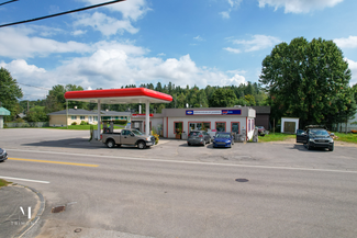 Saint-raymond, QC Service Station - 728 St Saint-Joseph