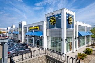 Toronto, ON Retail - 55 Lebovic Ave