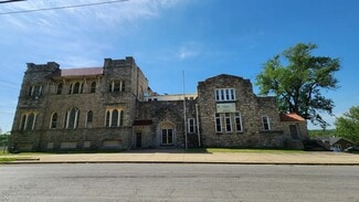 Kansas City, MO Churches - 2701 E 43rd St
