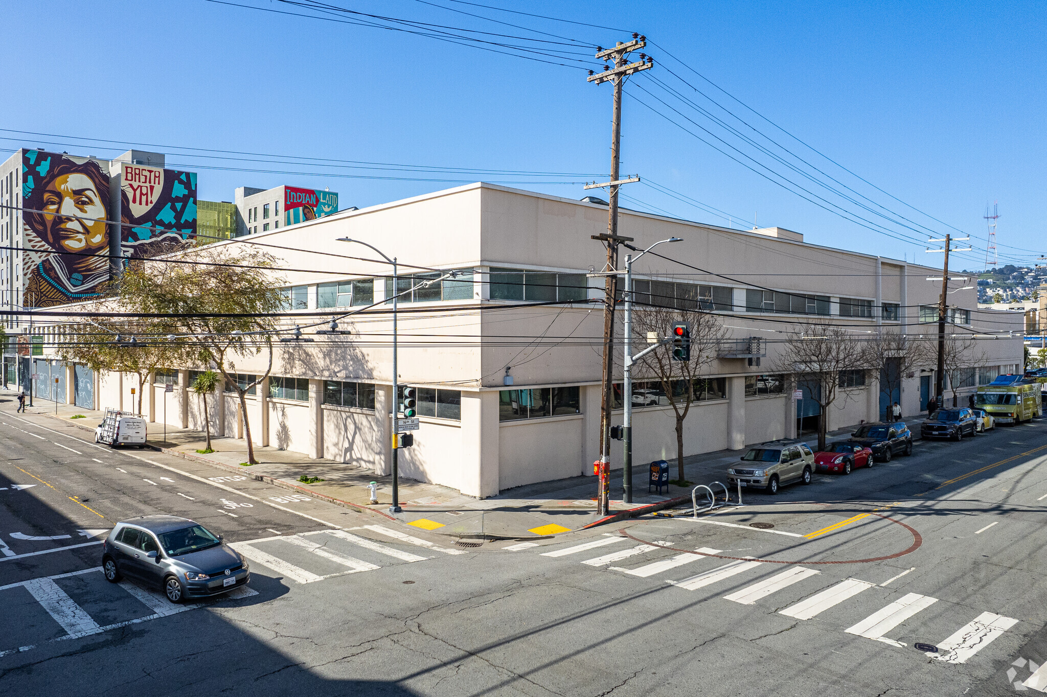 2000-2040 Folsom St, San Francisco, CA for Rent