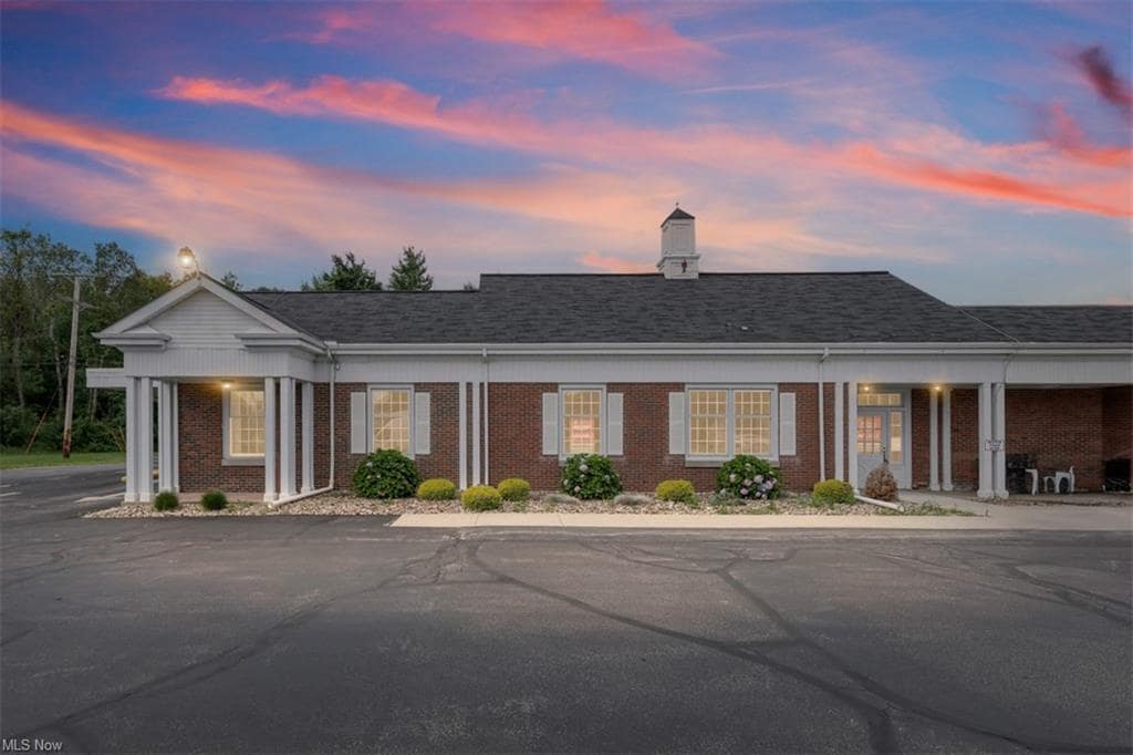 6269 S Main St, North Kingsville, OH for Rent
