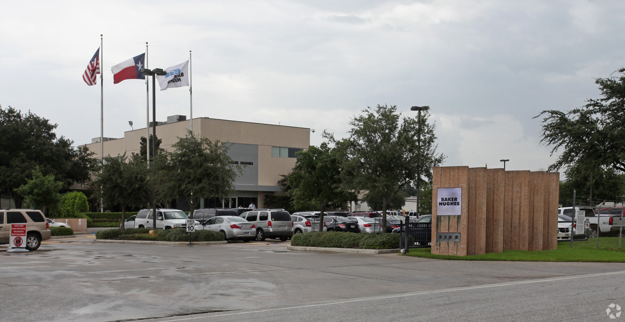 9100 Emmott Rd, Houston, TX for Sale