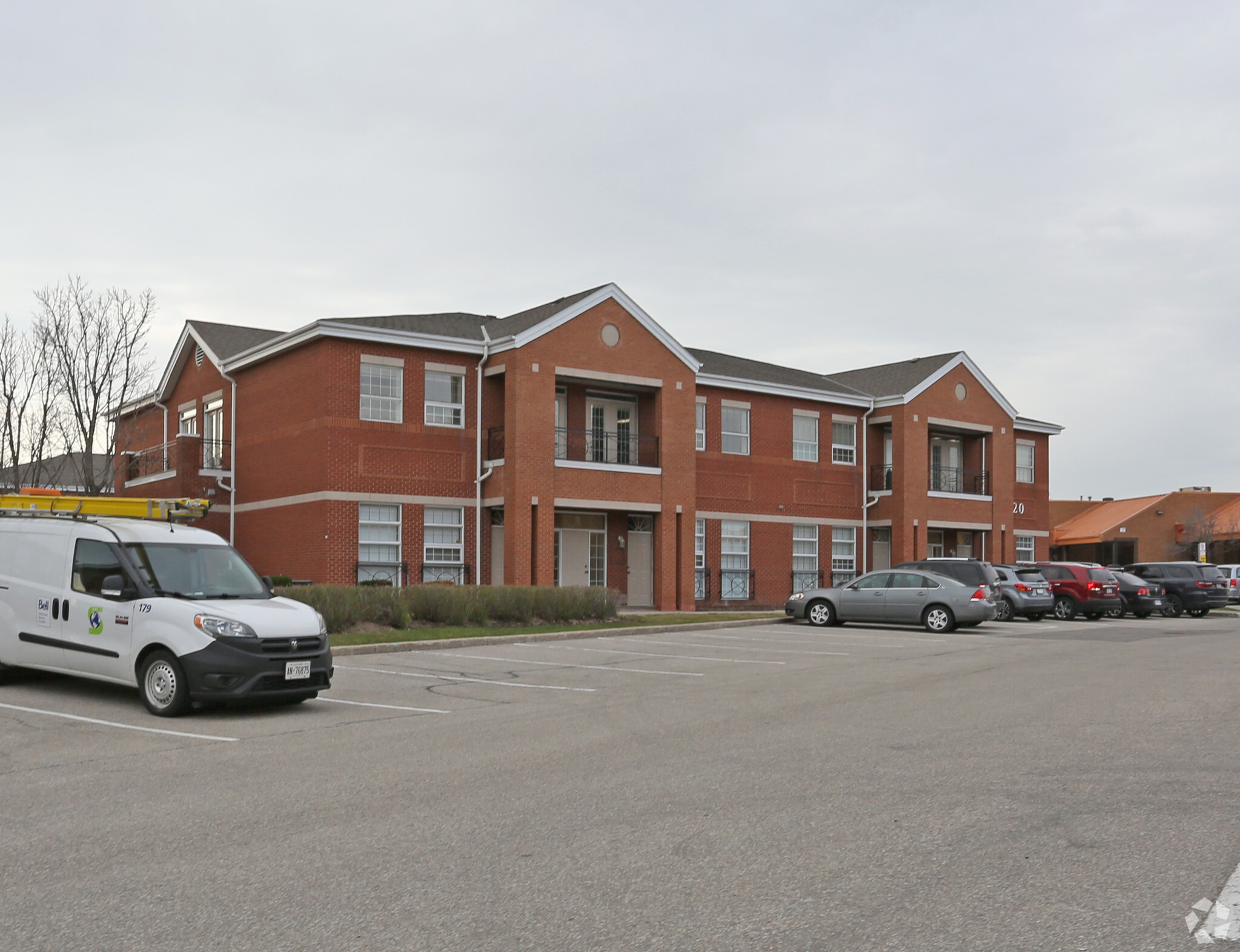 5720 Timberlea Blvd, Mississauga, ON for Rent