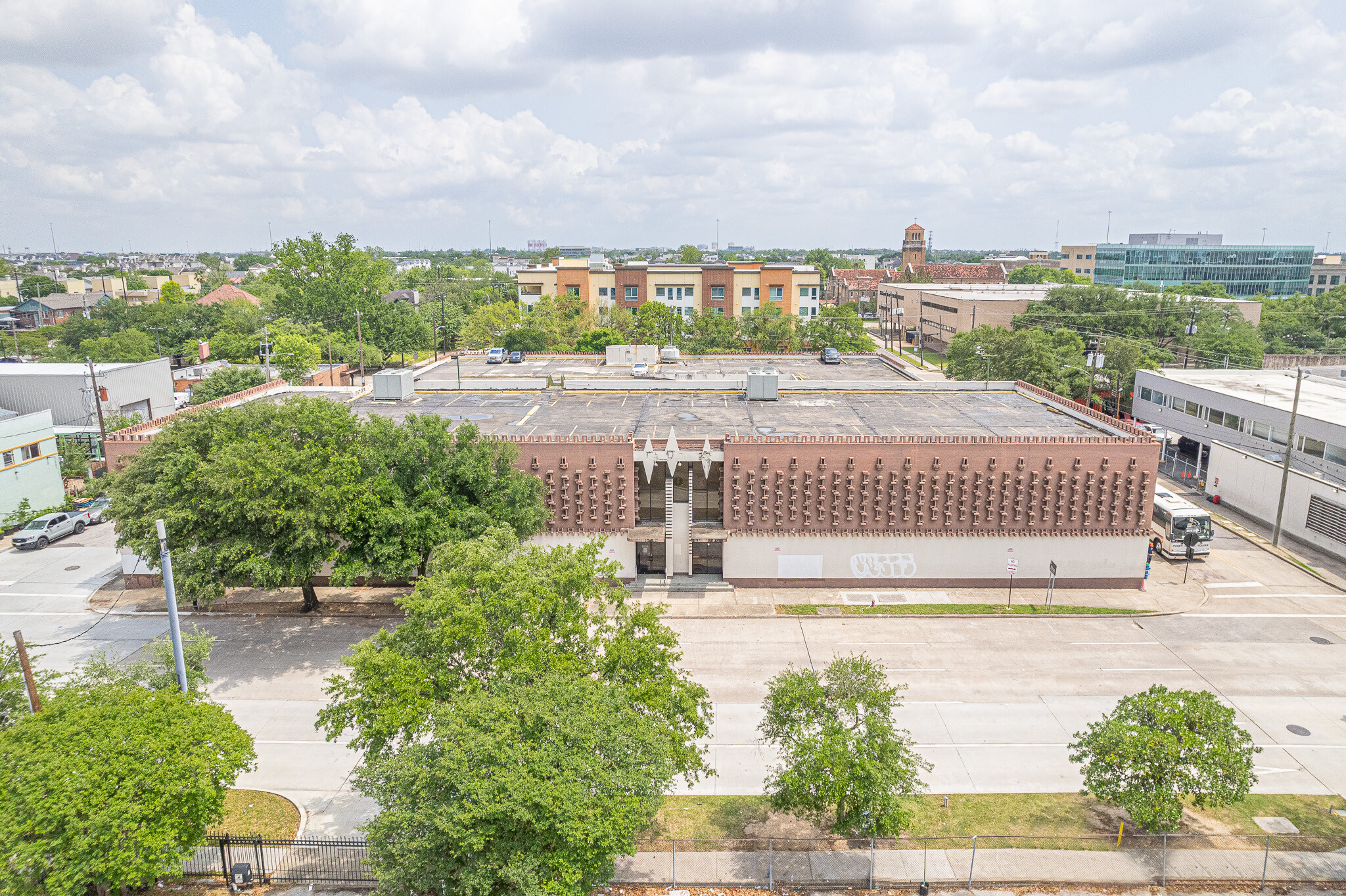 3333 Fannin St, Houston, TX for Sale