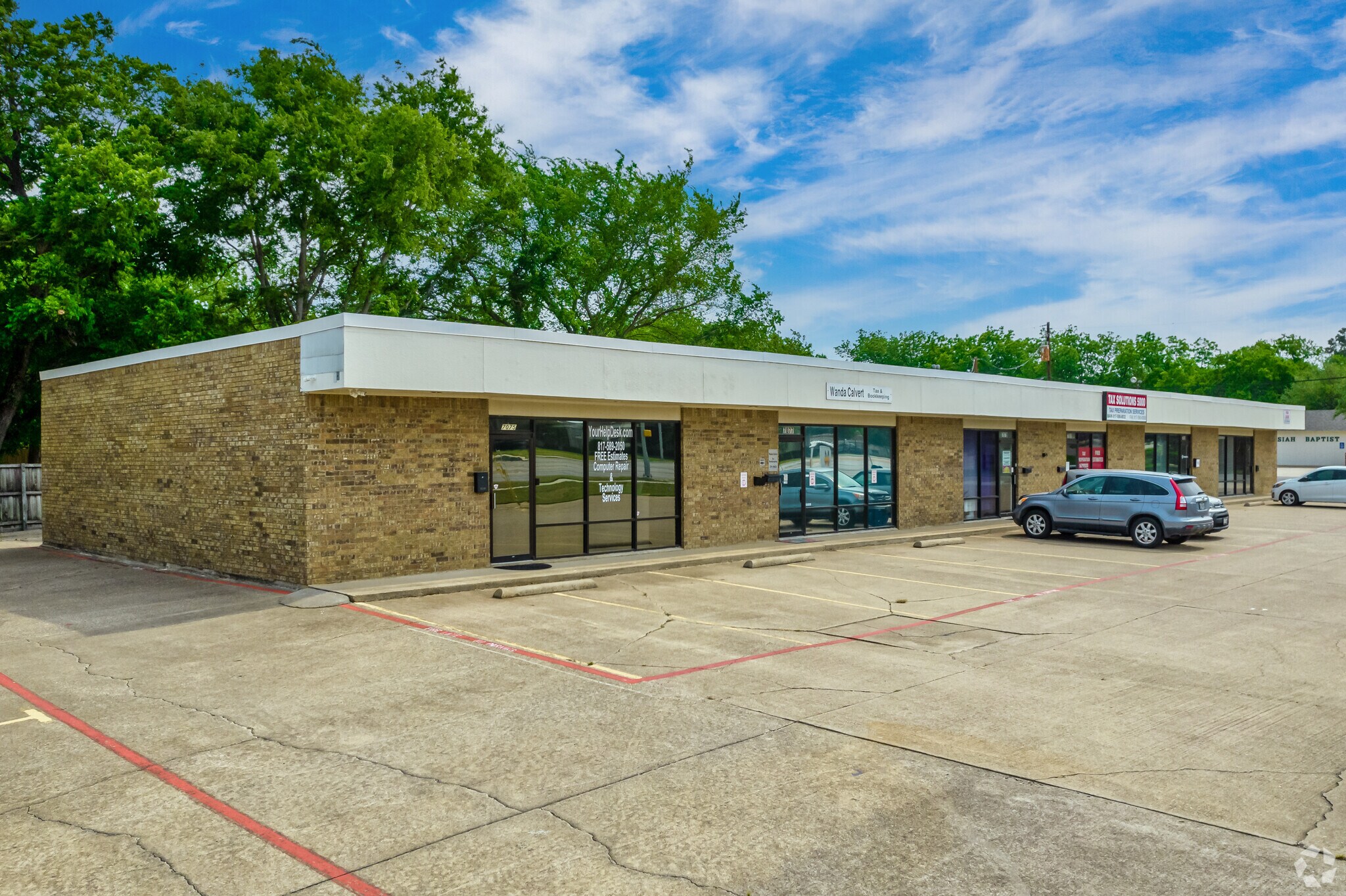 7075-7085 Baker Blvd, Richland Hills, TX for Rent