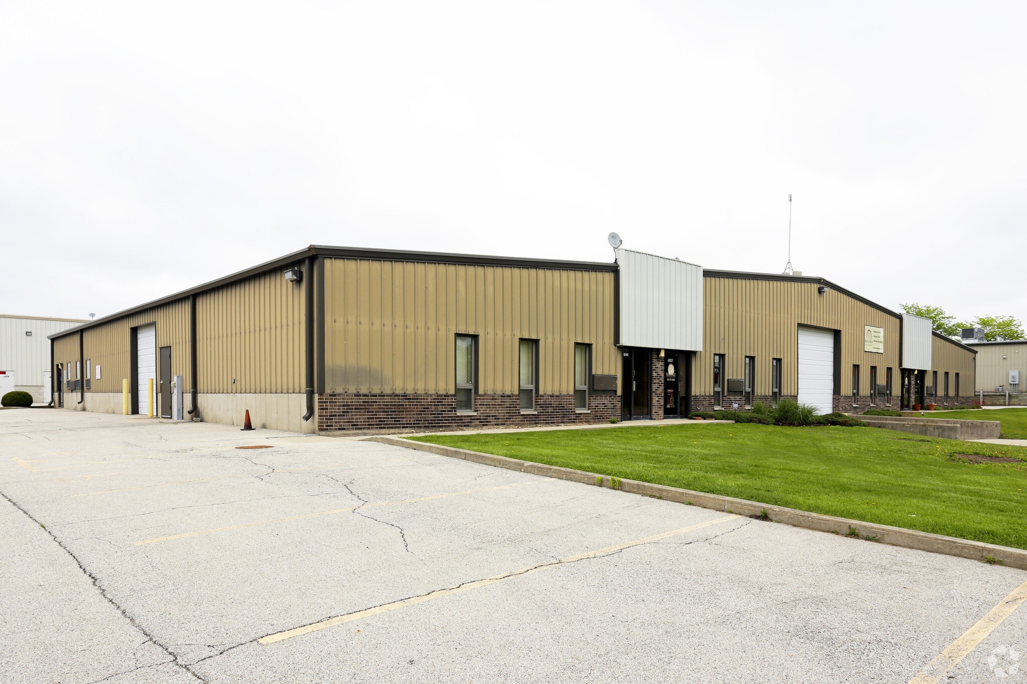 1253 Cobblestone Way, Woodstock, IL for Sale