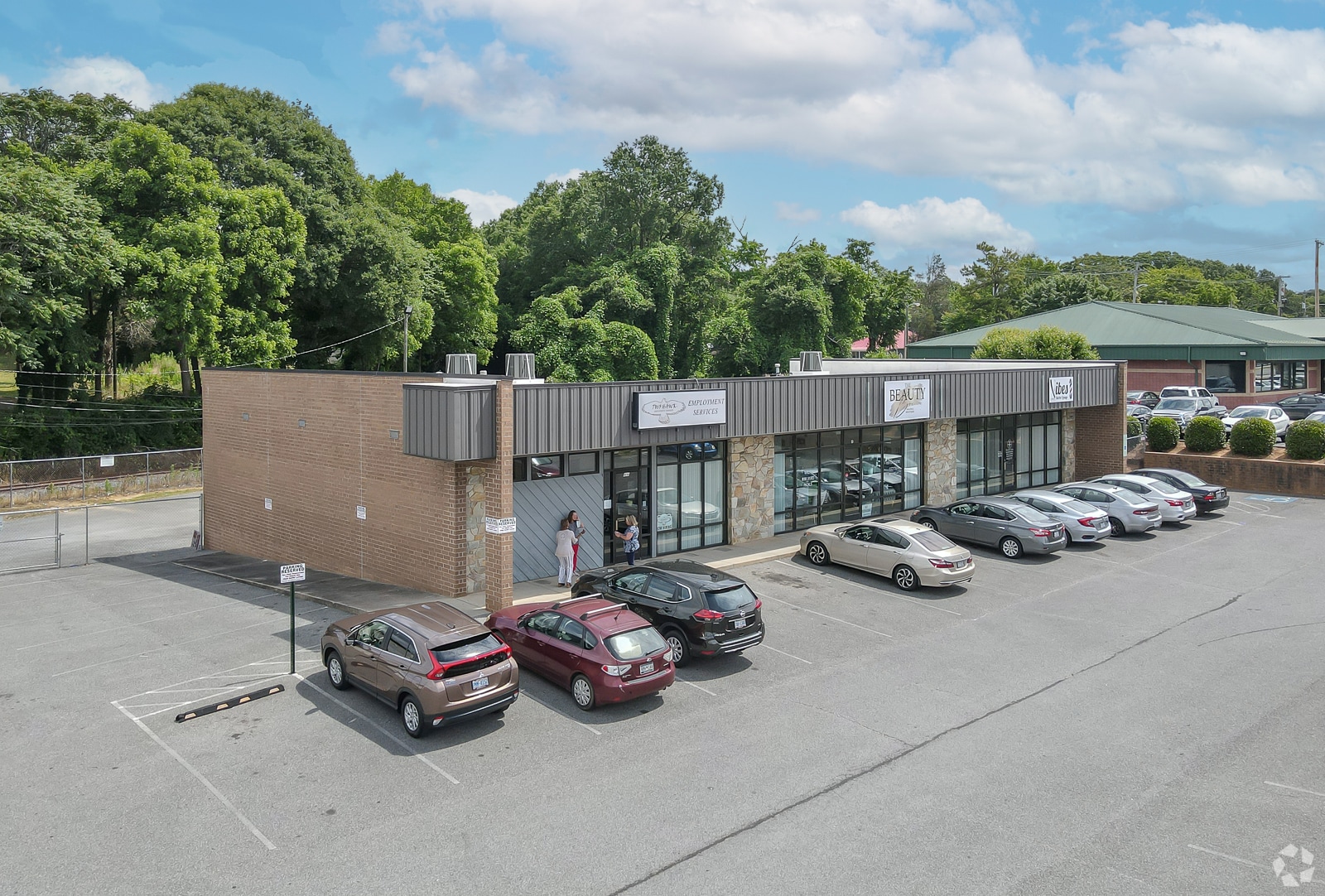 806-810 E Franklin Blvd, Gastonia, NC for Rent