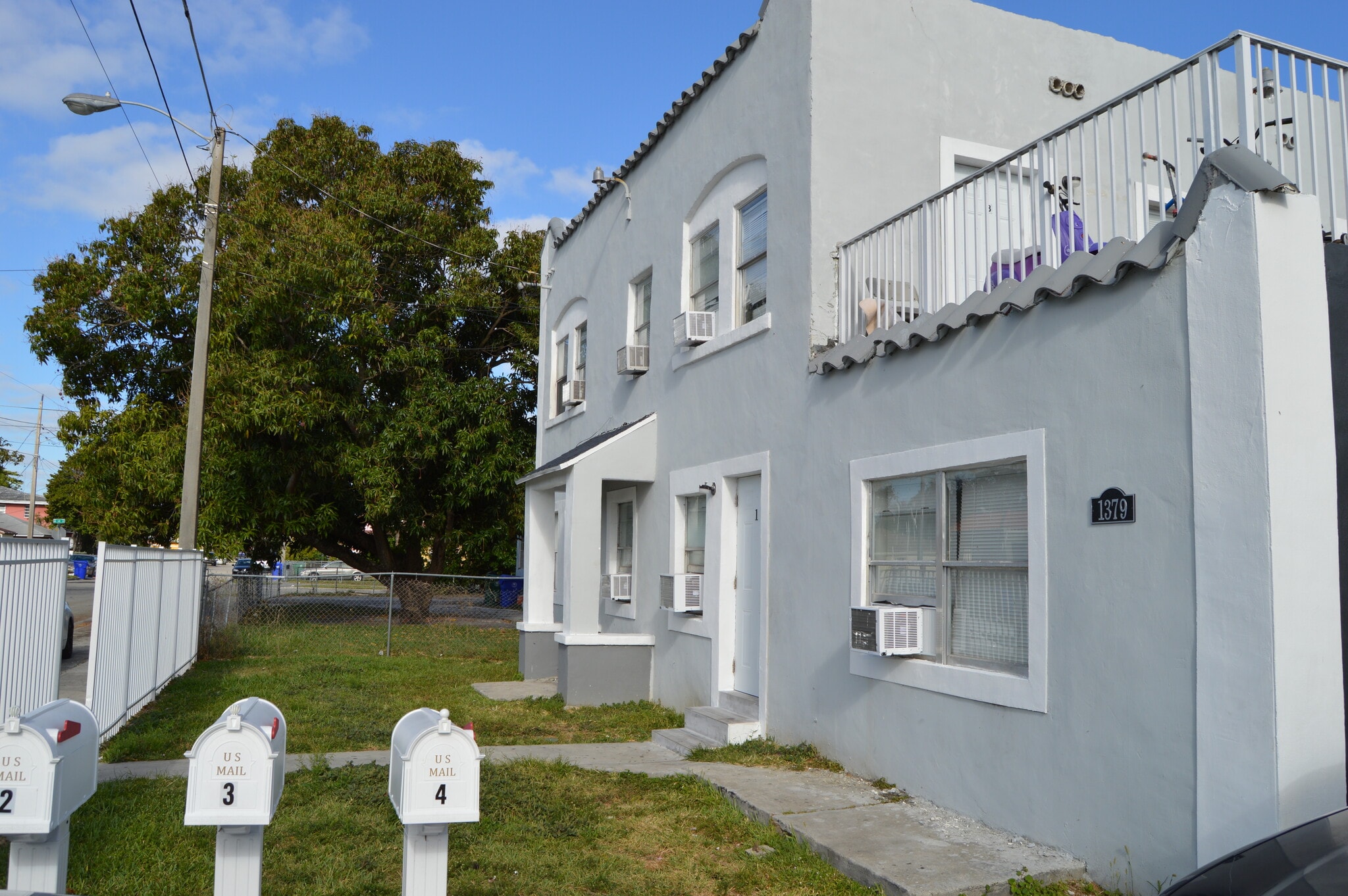 1379 NW 55th Ter, Miami, FL for Sale