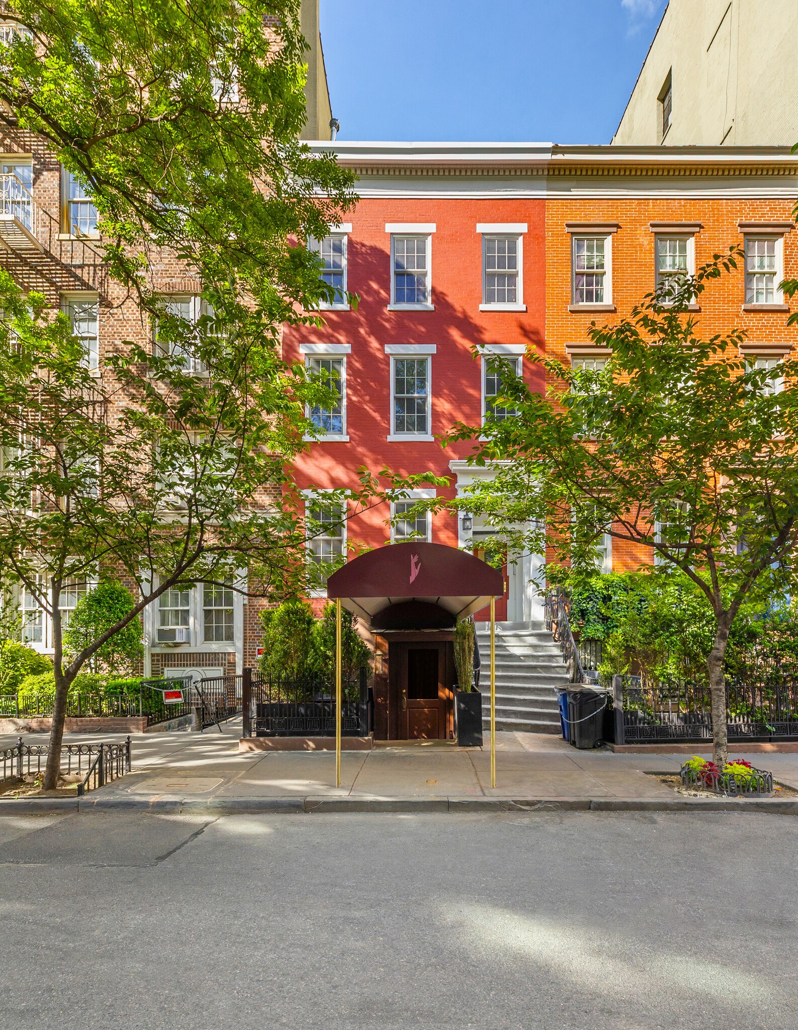 113 W 13th St, New York, NY for Sale
