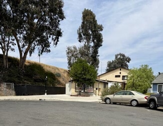 Mission Hills, CA Apartments - 10730 Memory Park Ave