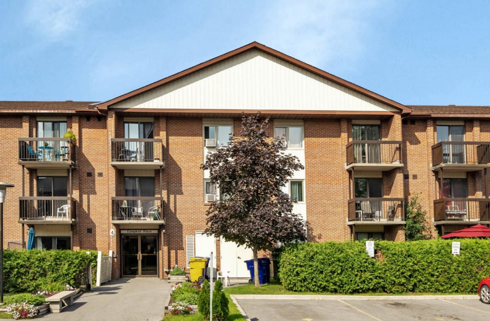 4 Robert St, Arnprior, ON for Sale