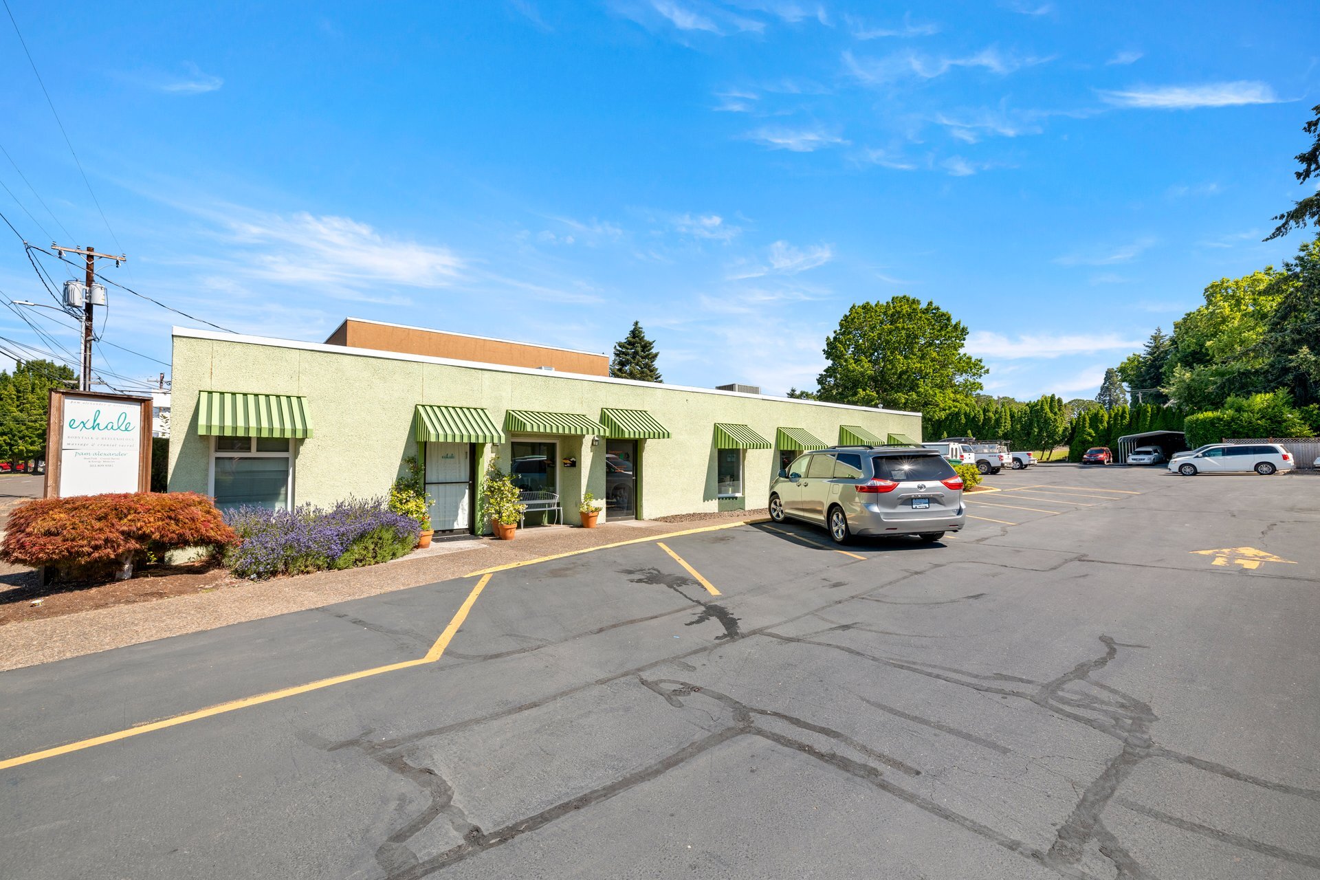 2318 Pacific Ave, Forest Grove, OR for Sale
