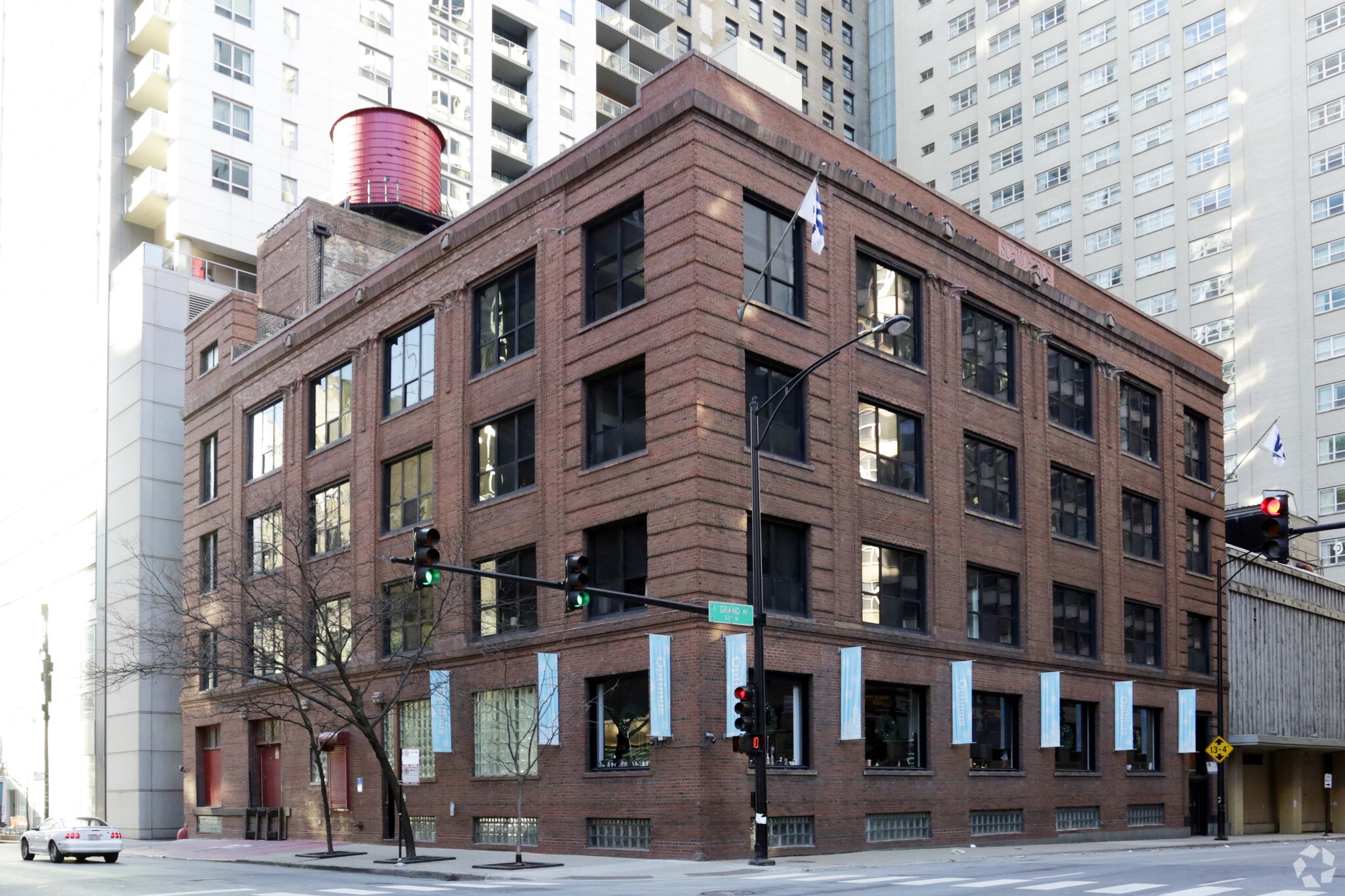 161 E Grand Ave, Chicago, IL for Sale