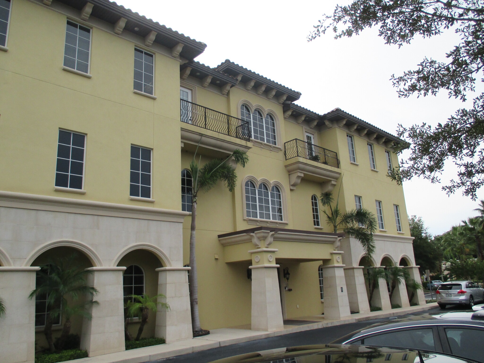 2641 Fruitville Rd, Sarasota, FL for Sale