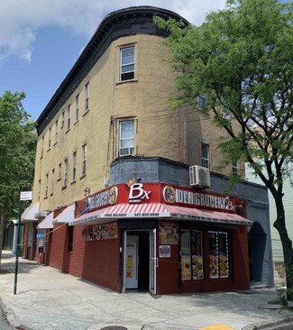 1285 SHAKESPEARE Ave  