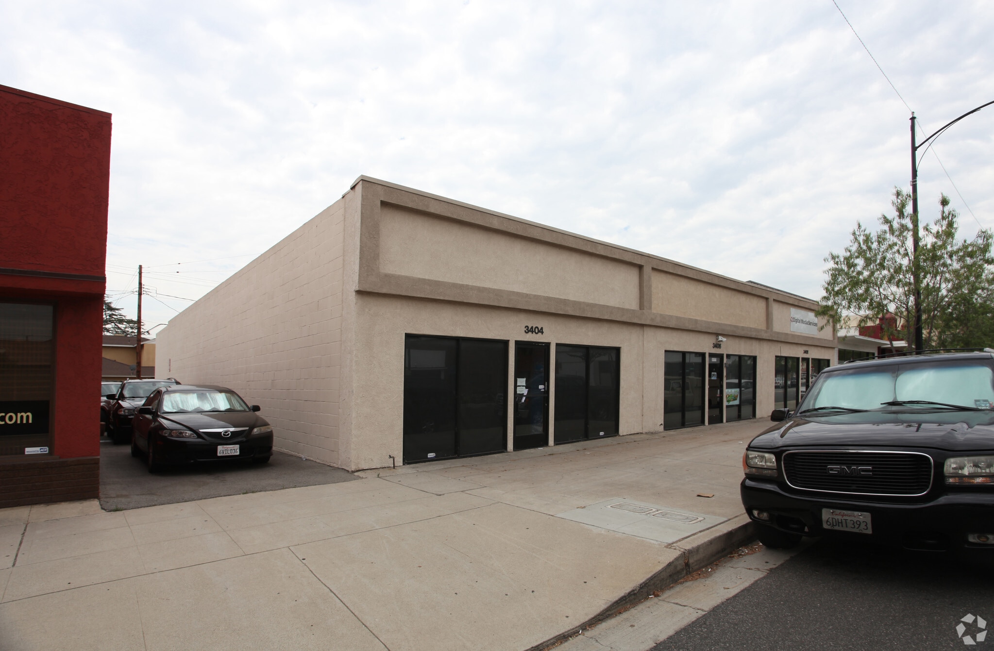 3404 W Burbank Blvd, Burbank, CA for Rent