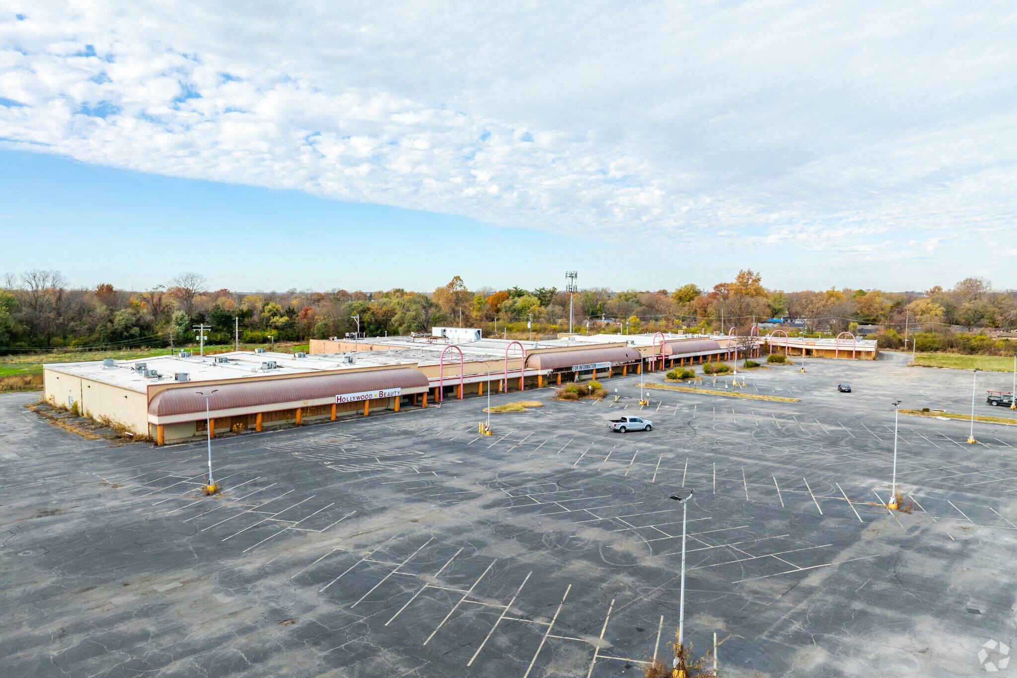 1002-1100 Camp Jackson Rd, Cahokia, IL for Sale