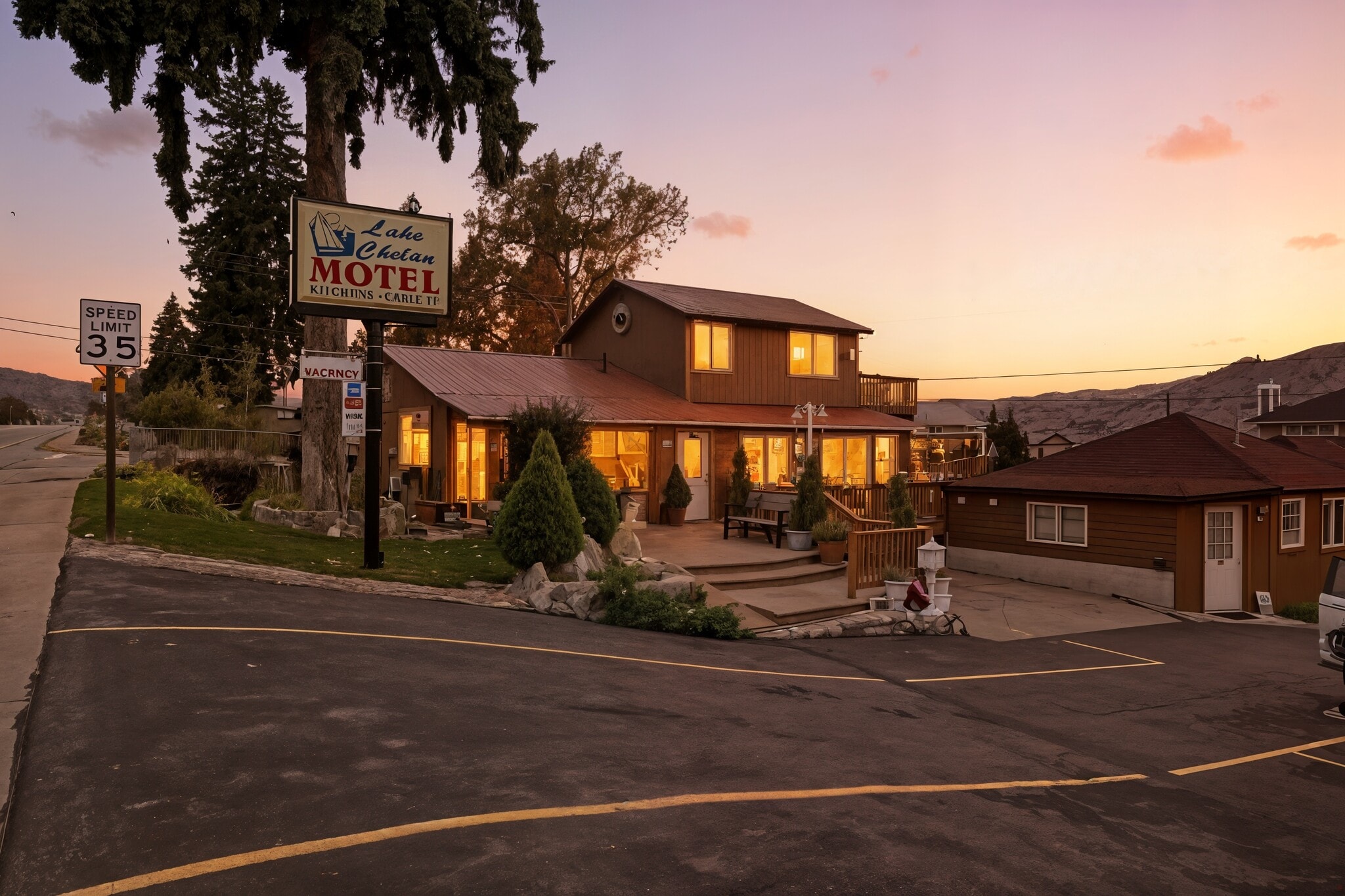 2044 W Woodin Ave, Chelan, WA for Sale