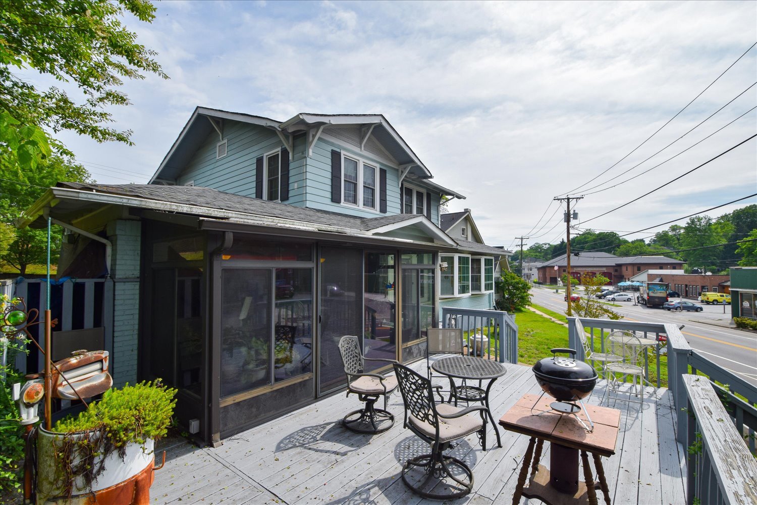 1911 Memorial Ave SW, Roanoke, VA for Sale