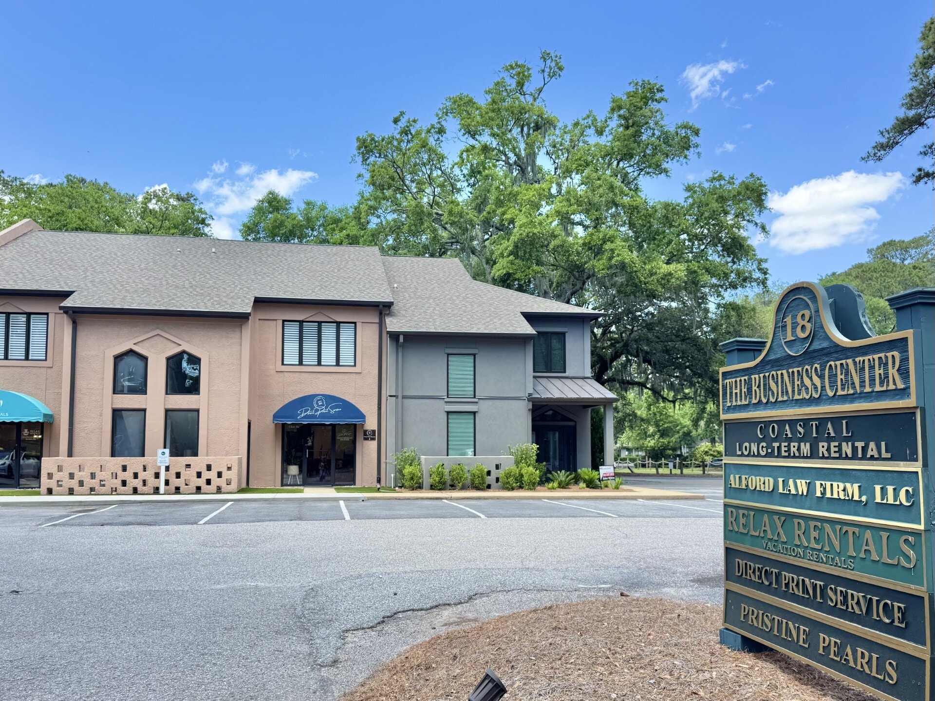 18 Executive Park Rd, Hilton Head Island, SC for Rent