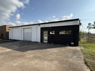 Houston, TX Warehouse - 6823 Northampton Way