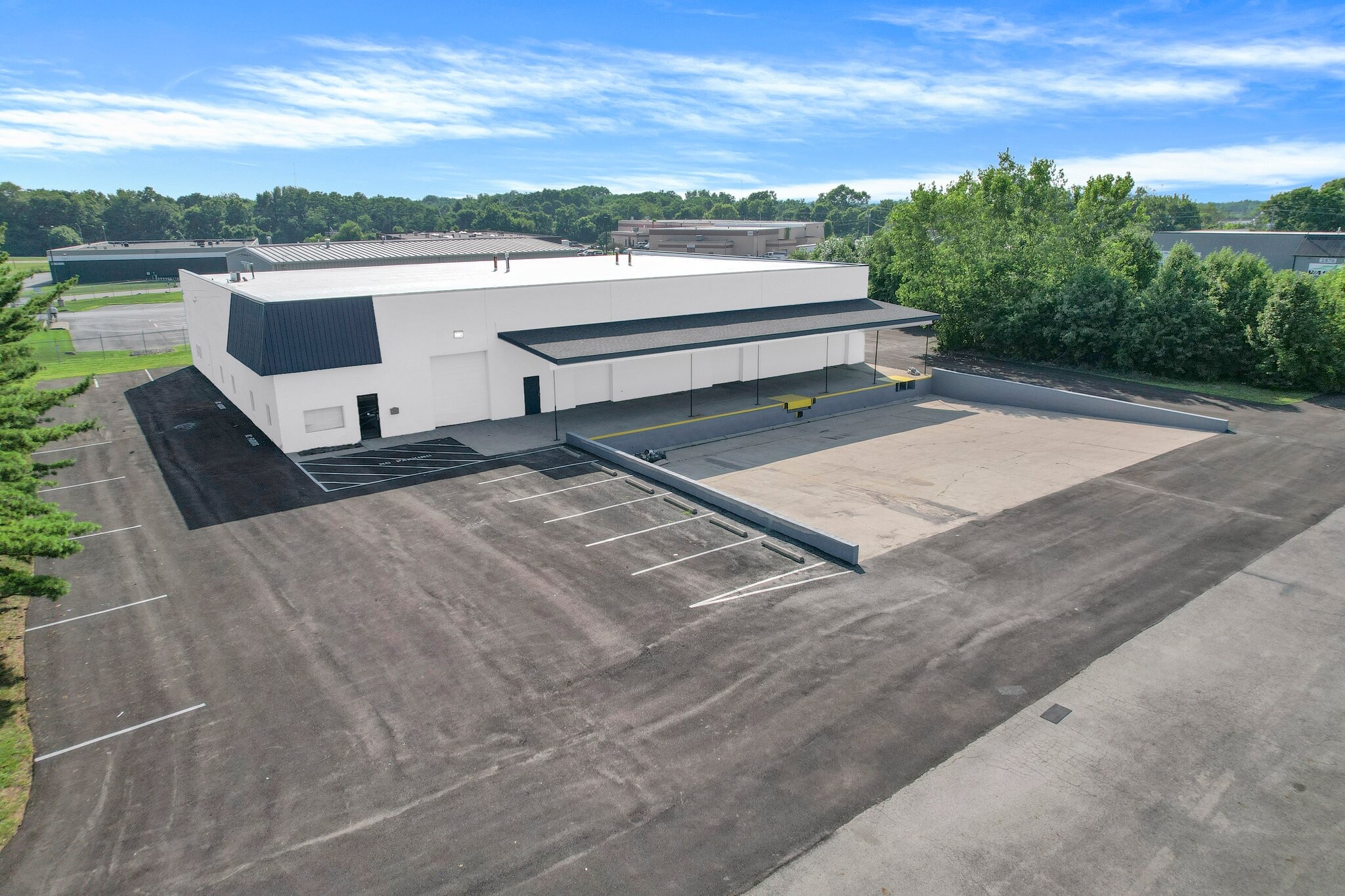 2211 S James Rd, Columbus, OH for Rent