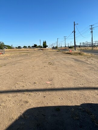 Fresno, CA Commercial - 437 Cesar Chavez Blvd Fresno, CA Commercial - 437 Cesar Chavez Blvd