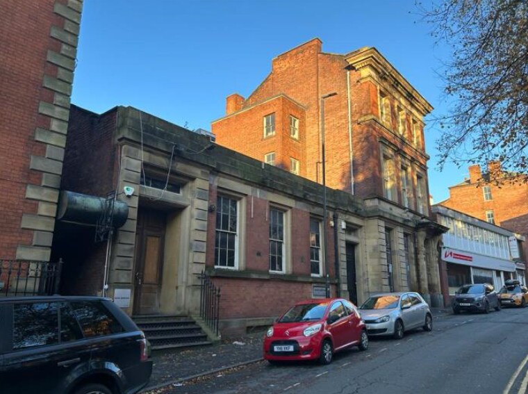 10 Market St, Wakefield, WYK for Rent