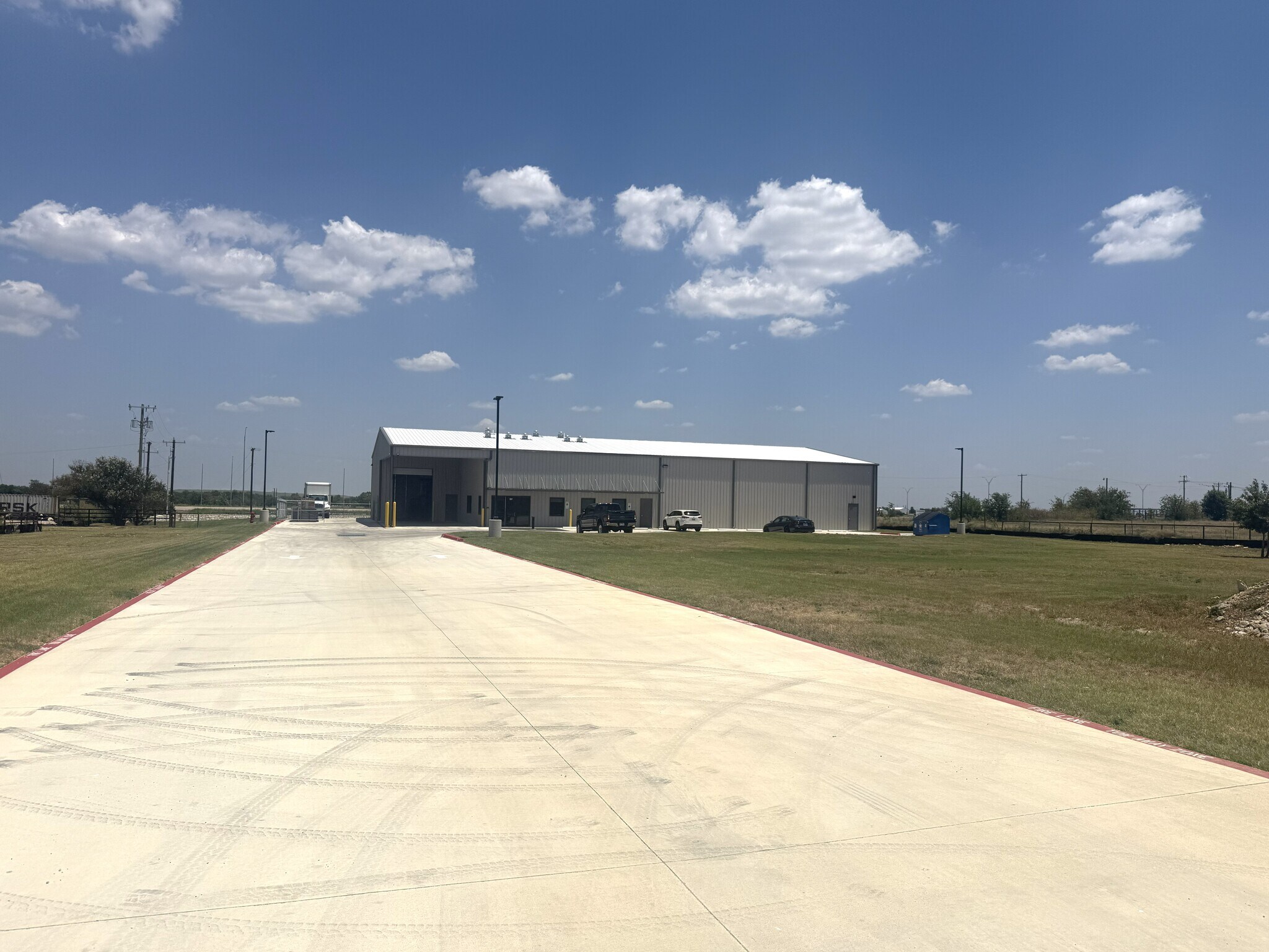 801 County Road 118, Hutto, TX for Sale