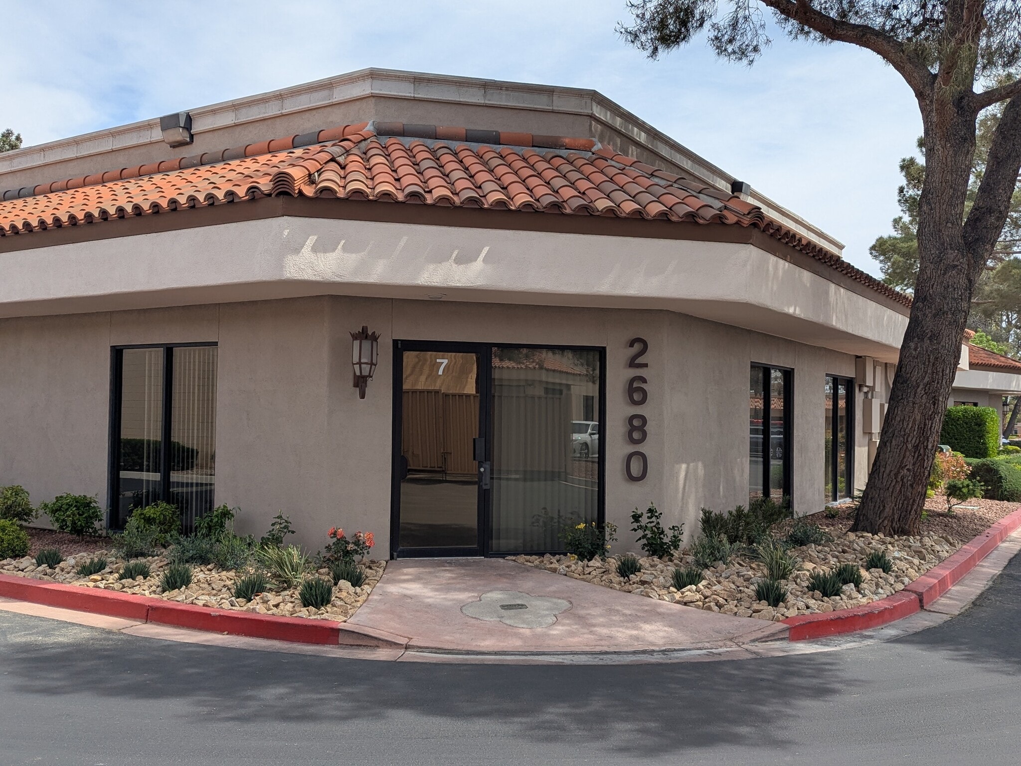 2680 Chandler Ave, Las Vegas, NV for Rent