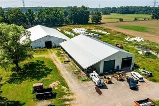 Grafton, OH Sports and Entertainment - 40175 Banks Rd