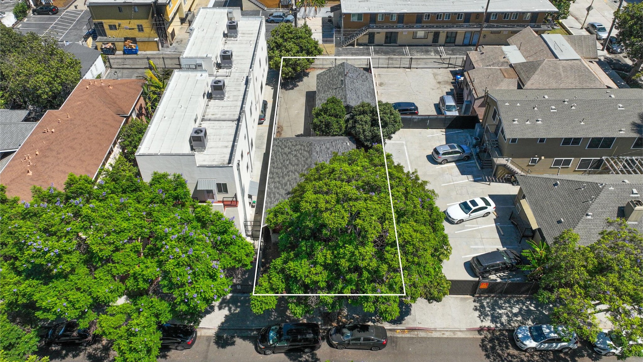 3042 Royal St, Los Angeles, CA for Sale