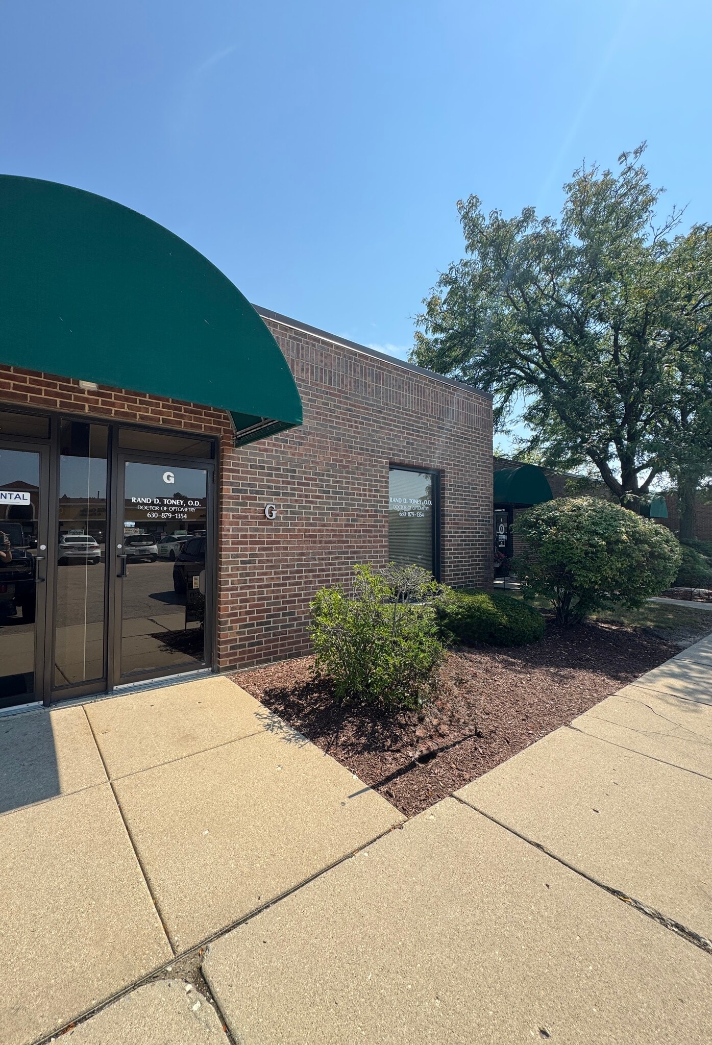 34 N Island Ave, Batavia, IL for Rent