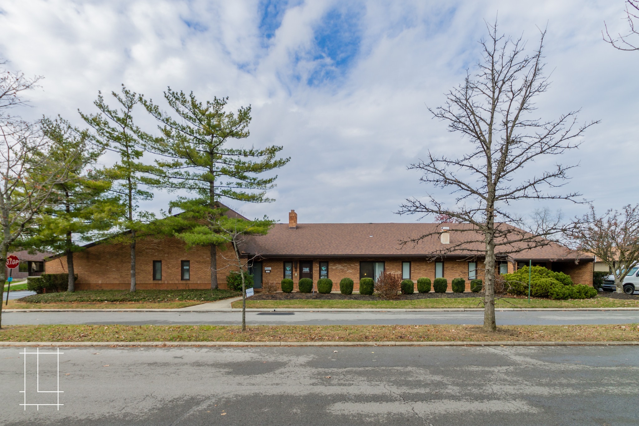 1660 NW Professional Plz, Columbus, OH for Sale