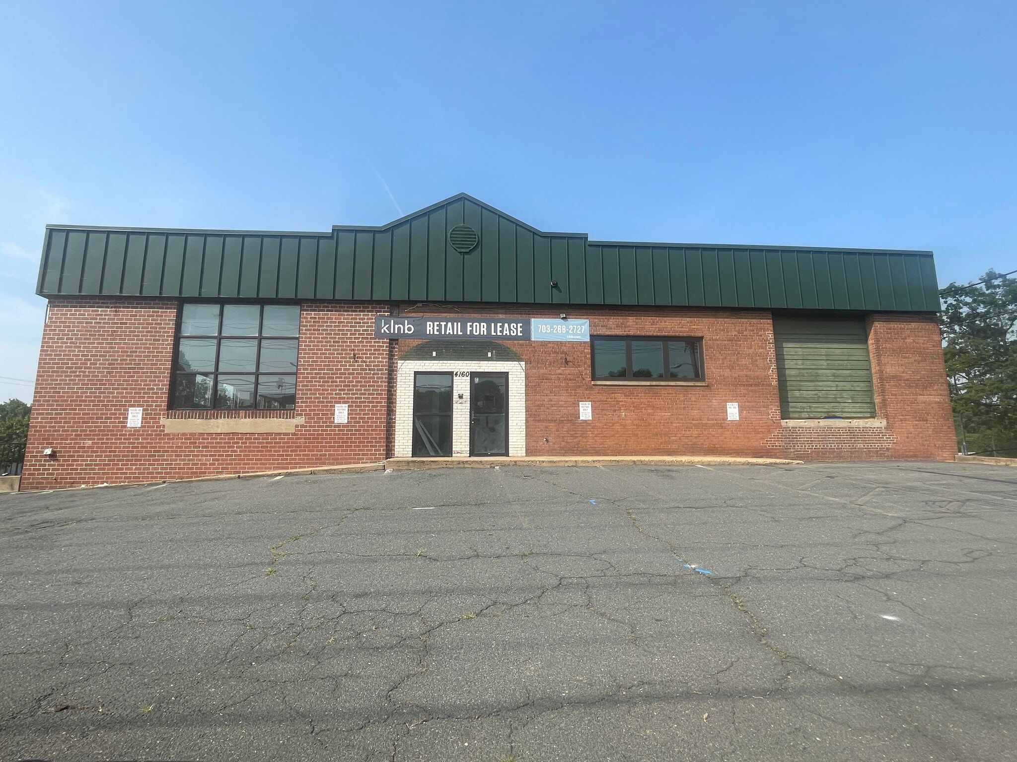 4160 S Four Mile Run Dr, Arlington, VA for Rent