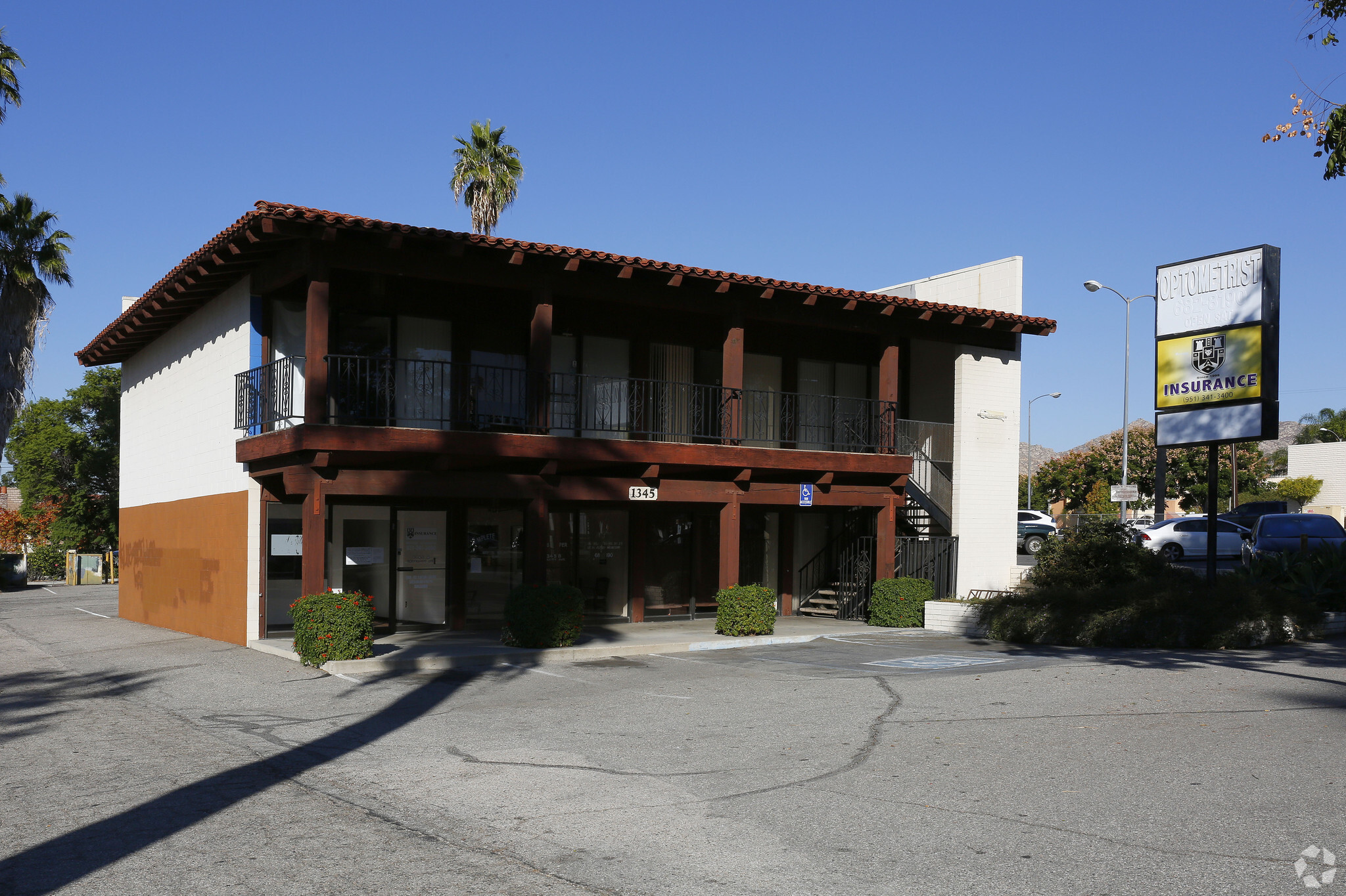 1345 University Ave, Riverside, CA for Rent
